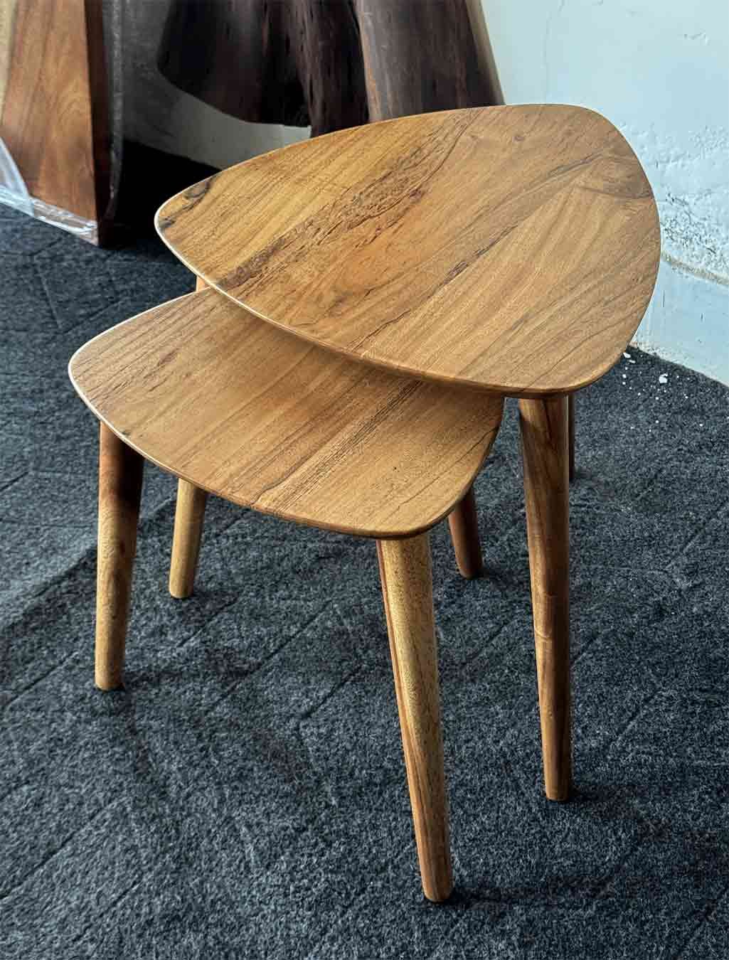 oval-shape-nesting-table-1