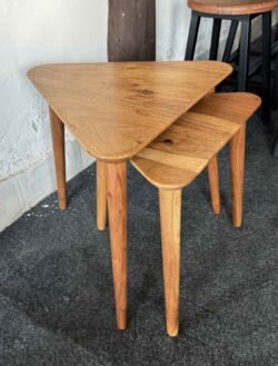2pcs Triangle Shape Nesting Table